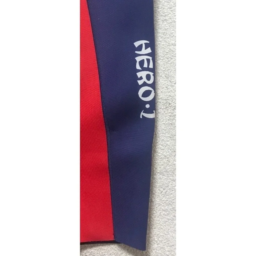 Hevto wetsuit designed